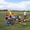 Und das Gruppenfoto am Ende. Man beachte die Flugzeuge, die alle immer noch so aussehen wie vorher...